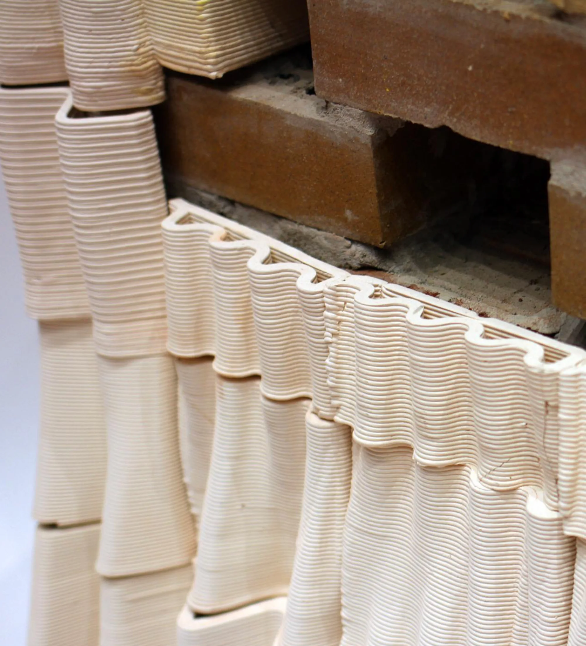 MODEL DETAIL / PRINTED CLAY MEETS BRICK